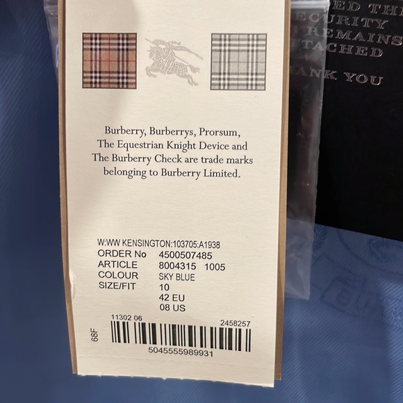 New! Burberry Sky Blue Trench Coat 🧥 - Picture 13 of 16